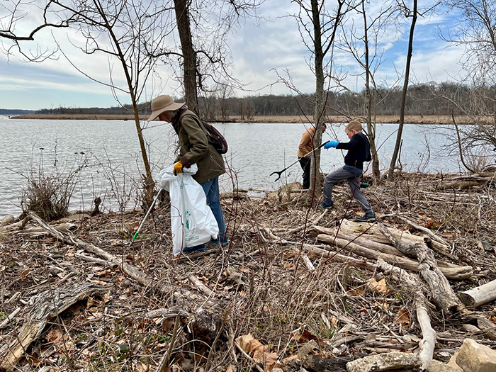collecting_trash_along_the_river-Cassie_Arnold-700.jpg